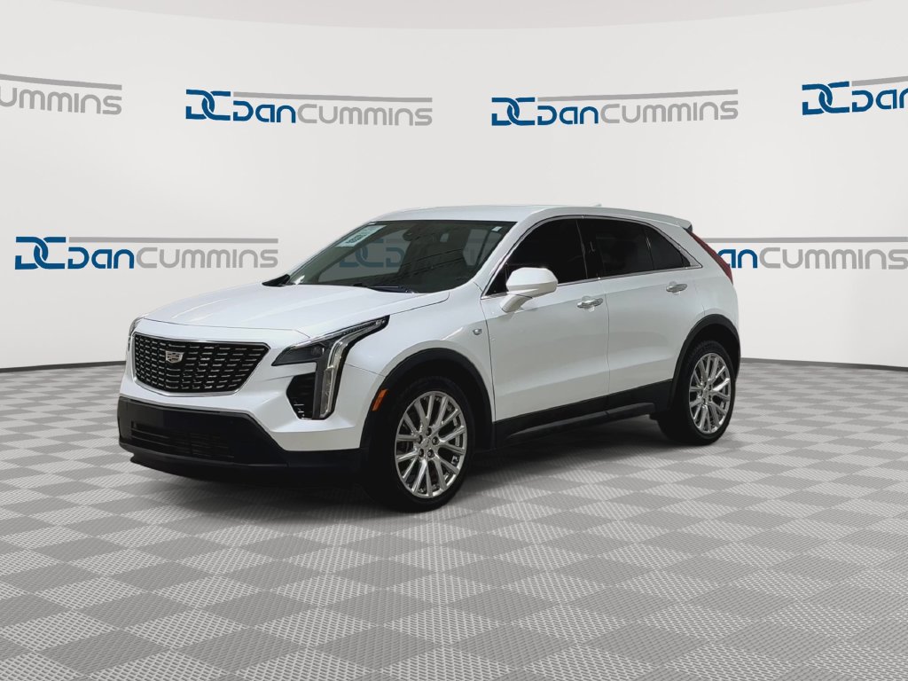 Used 2019 Cadillac XT4 Luxury w/ Cold Weather Package AWD/4WD image 5