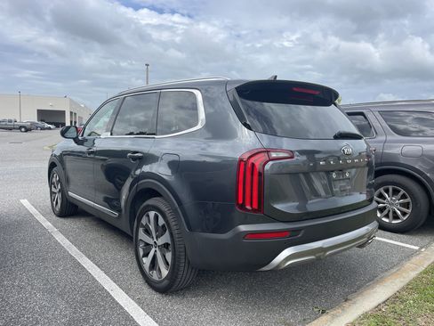 Used 2021 Kia Telluride EX w/ EX Premium Package FWD image 8
