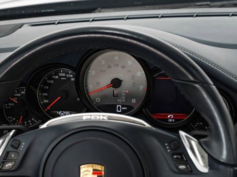 Used 2011 Porsche Panamera 4S image 16