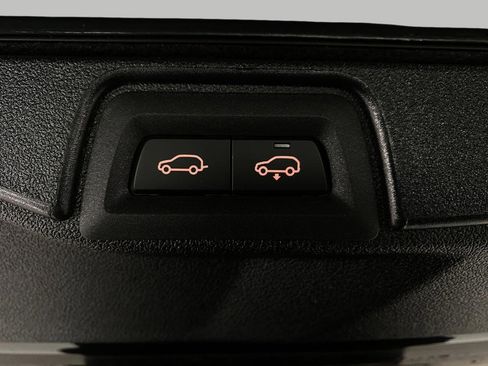 New 2026 BMW X5 M60i image 7