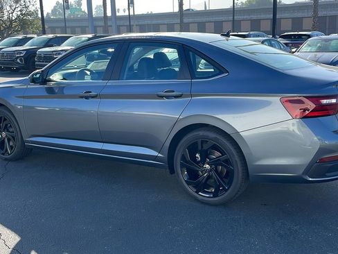 New 2026 Volkswagen Jetta SE image 11