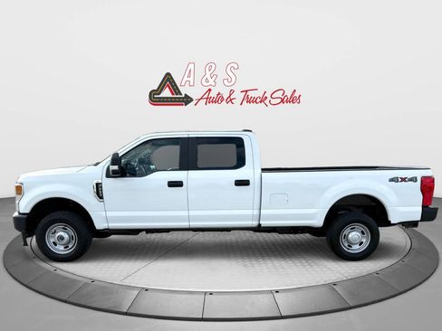 Used 2022 Ford F250 XL w/ Power Equipment Group AWD/4WD image 5