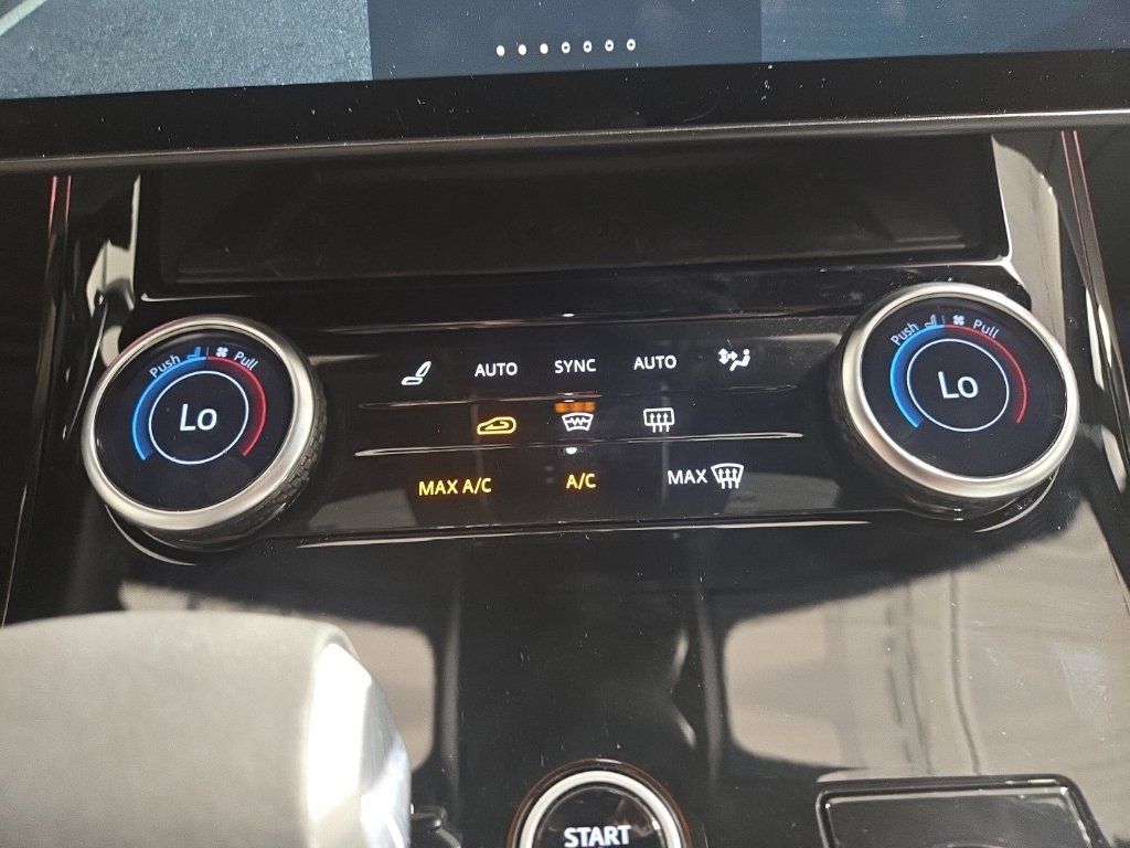 Certified 2023 Land Rover Range Rover Sport SE AWD/4WD image 18
