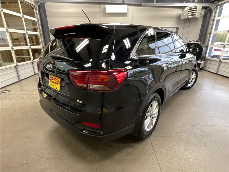 Used 2020 Kia Sorento L FWD image 5