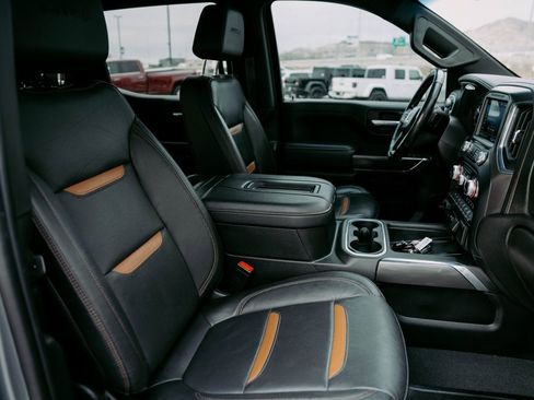 Used 2021 GMC Sierra 1500 AT4 w/ AT4 Premium Package image 18