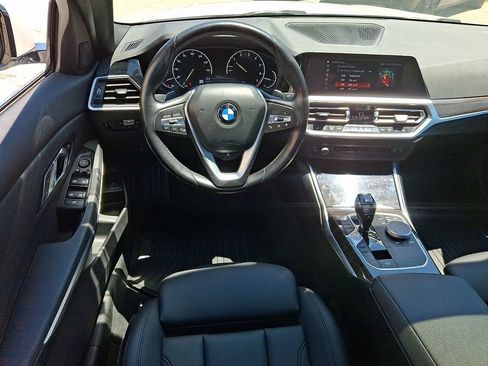 Used 2020 BMW 330i xDrive Sedan w/ Convenience Package AWD/4WD image 11