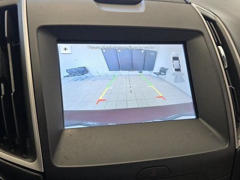 Used 2018 Ford Edge SEL w/ Equipment Group 201A AWD/4WD image 26