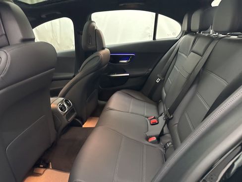 Used 2025 Mercedes-Benz C 300 Sedan image 20