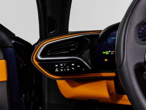 Certified 2025 Ferrari 296 GTS image 38