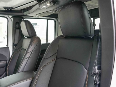 New 2026 Jeep Gladiator Sport image 22