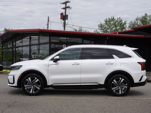 Used 2022 Kia Sorento EX AWD/4WD image 4