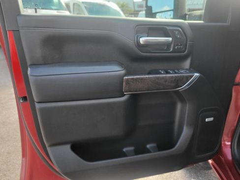 Used 2022 GMC Sierra 2500 Denali w/ Denali Ultimate Package image 15