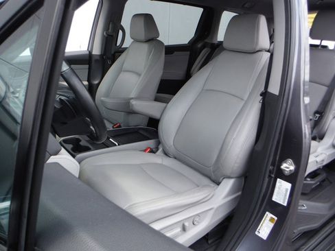 Used 2019 Honda Odyssey EX-L image 13