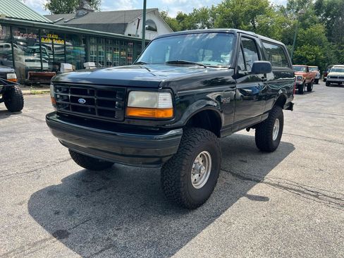 Used 1995 Ford Bronco Eddie Bauer AWD/4WD image 2