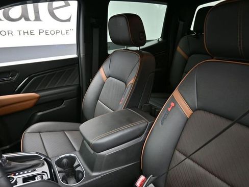 Used 2023 GMC Canyon AT4 w/ AT4 Premium Package image 16