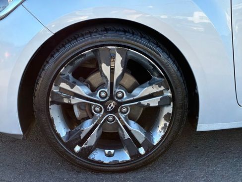 Used 2016 Hyundai Veloster w/ Option Group 02 image 51