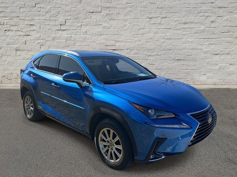 Used 2019 Lexus NX 300h AWD w/ Comfort Package image 7