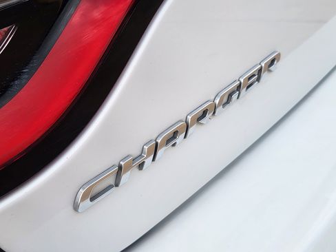 Used 2023 Dodge Charger SXT RWD image 12