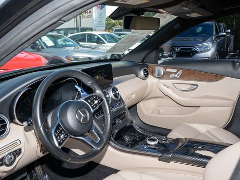 Used 2021 Mercedes-Benz C 300 4MATIC Sedan w/ Premium Package image 15