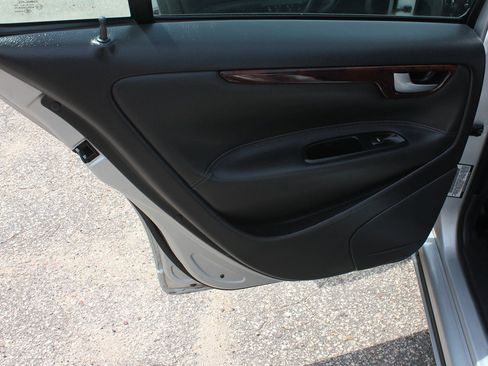 Used 2006 Volvo S60 2.5T FWD image 35