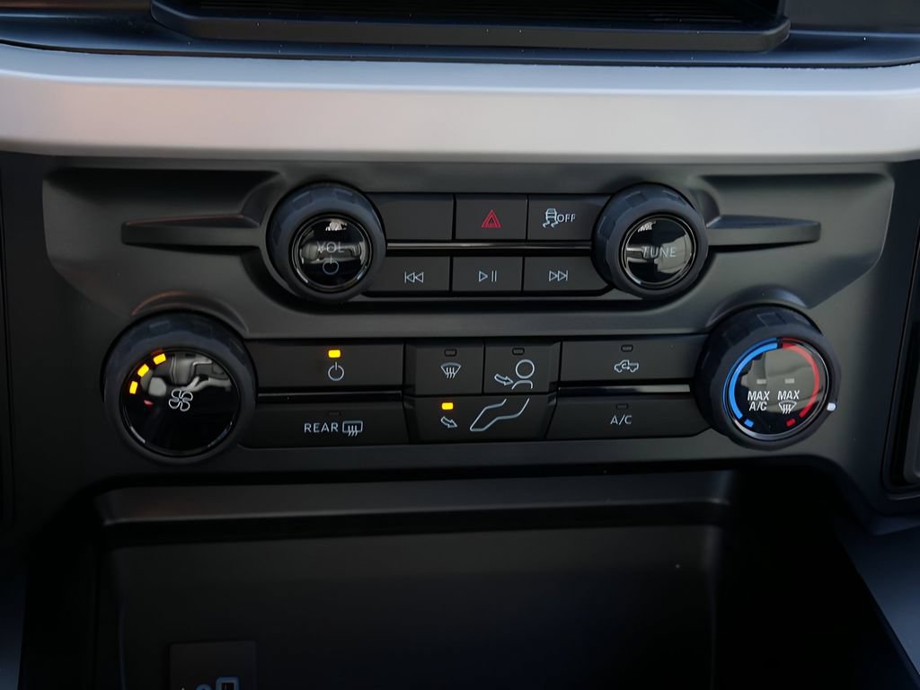 Used 2026 Ford F250 XLT w/ FX4 Off-Road Package AWD/4WD image 22
