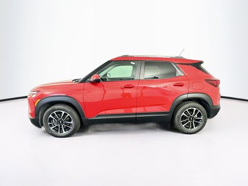 Used 2026 Chevrolet TrailBlazer LT FWD image 4