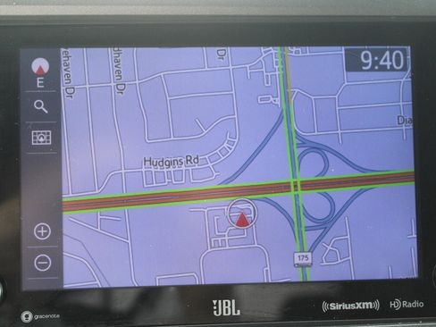 Used 2023 Toyota Tacoma TRD Sport image 7