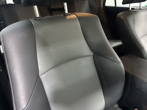 Used 2019 Toyota 4Runner SR5 Premium w/ Four Season Floor Mat Package AWD/4WD image 25