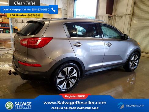 Used 2011 Kia Sportage SX w/ Premium Pkg w/Leather Seats AWD/4WD image 4