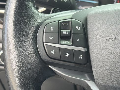 Used 2020 Ford Explorer Limited AWD/4WD image 14