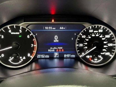 Used 2025 Nissan Altima 2.5 SV image 35