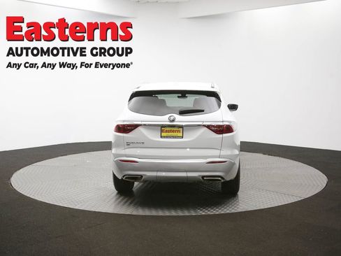 Used 2024 Buick Enclave Premium image 39