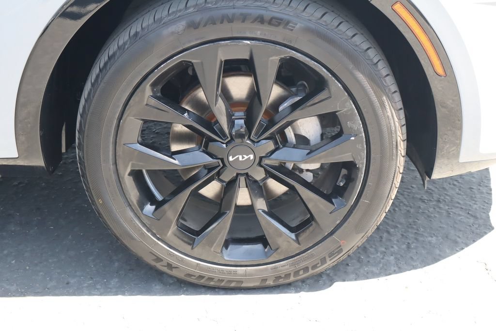 Used 2023 Kia Sorento SX FWD image 10