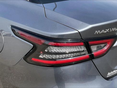 Used 2023 Nissan Maxima SL FWD image 29