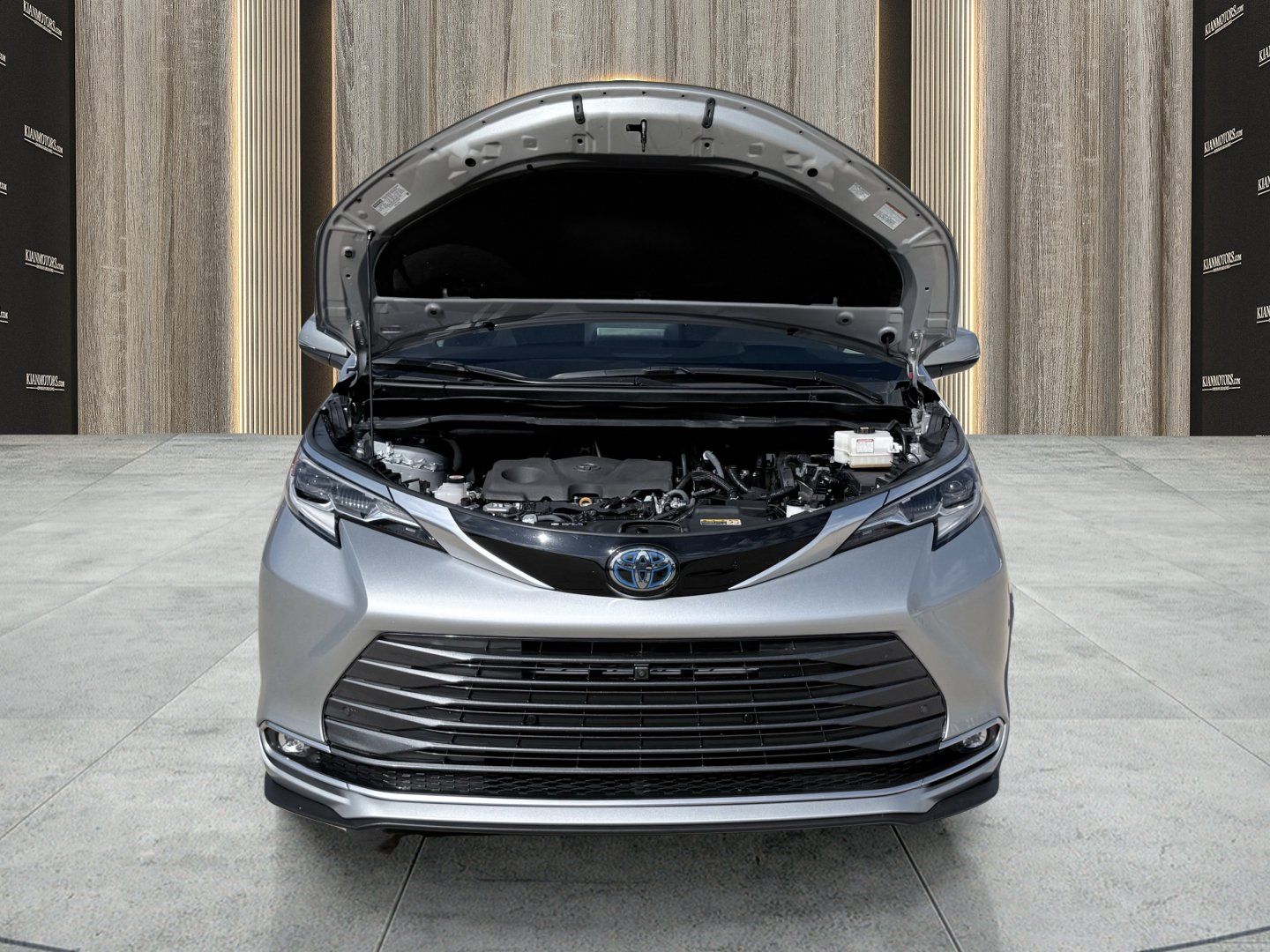 Used 2022 Toyota Sienna Platinum FWD image 20
