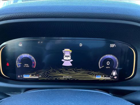 Used 2023 Jeep Wagoneer L Series III image 24