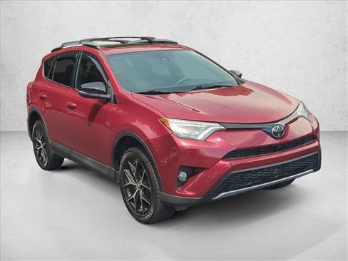 Used 2018 Toyota RAV4 SE w/ Power Extra Value Package AWD/4WD image 3