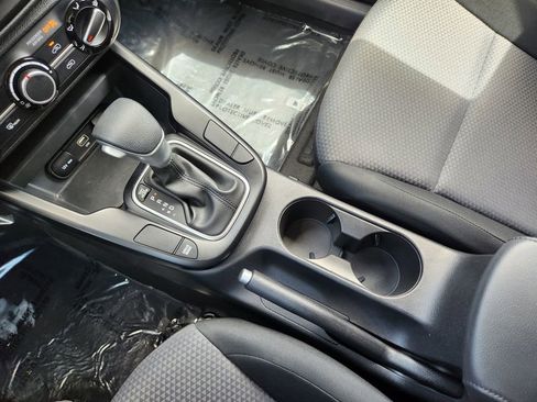 Certified 2025 Kia Soul LX FWD image 25