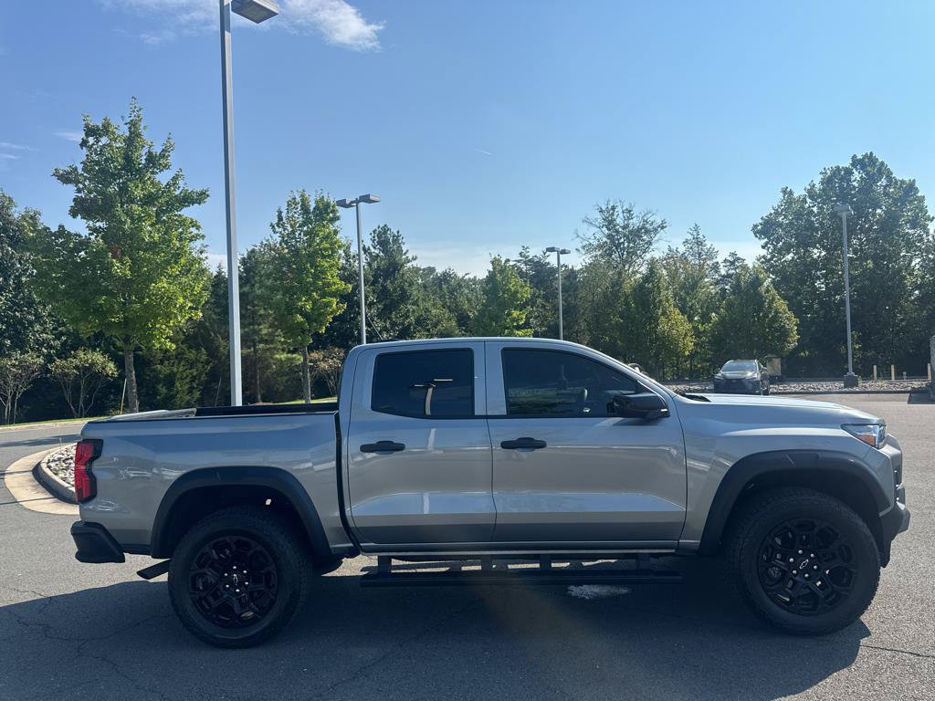 Used 2026 Chevrolet Colorado Trail Boss AWD/4WD image 8
