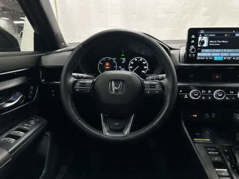 Certified 2024 Honda CR-V Sport Touring image 15