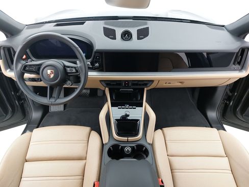 Certified 2026 Porsche Cayenne Coupe AWD/4WD image 11