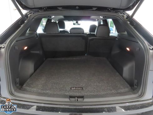 Certified 2023 Volkswagen Atlas Cross Sport SEL R-Line AWD/4WD image 25