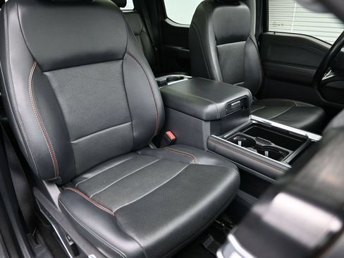 Used 2023 Ford F250 Lariat w/ Lariat Ultimate Package AWD/4WD image 45