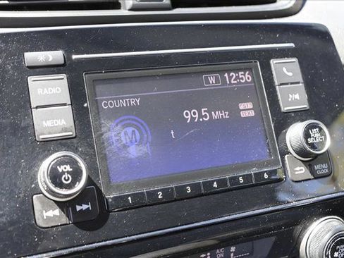Used 2018 Honda CR-V LX image 17