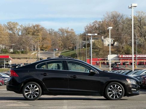 Used 2015 Volvo S60 T5 Platinum w/ Climate Package image 2