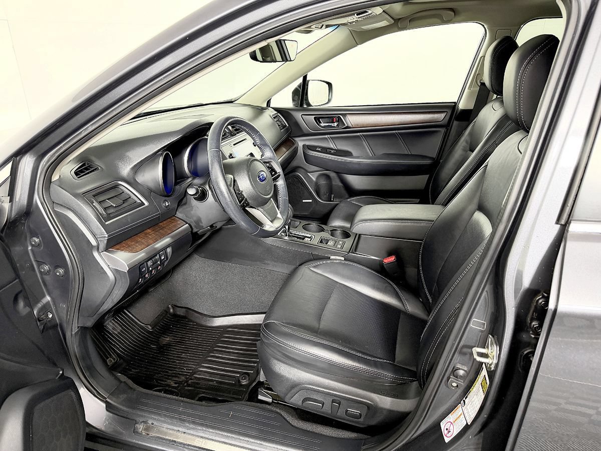 Used 2019 Subaru Outback 3.6R Limited AWD/4WD image 34