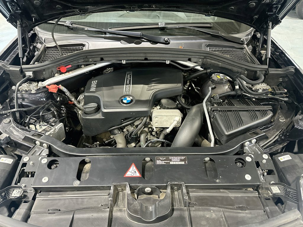 Used 2015 BMW X3 xDrive28i AWD/4WD image 30