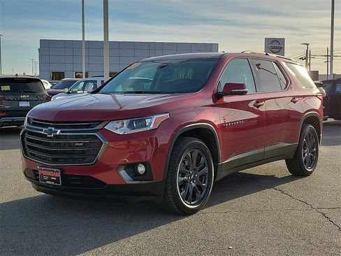 Used 2020 Chevrolet Traverse RS image 5