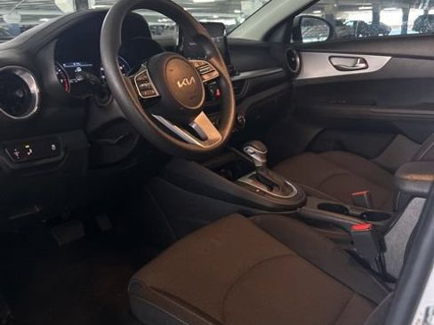 Certified 2023 Kia Forte LXS w/ LXS Technology Package FWD image 9