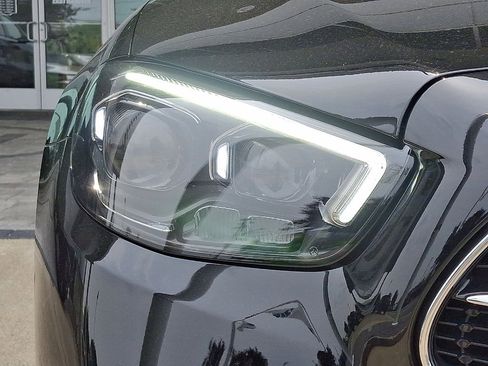 Used 2023 Mercedes-Benz E 450 4MATIC Cabriolet image 28